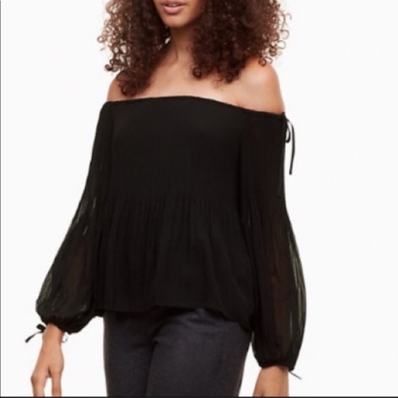 Aritzia - Picture 1 of 4